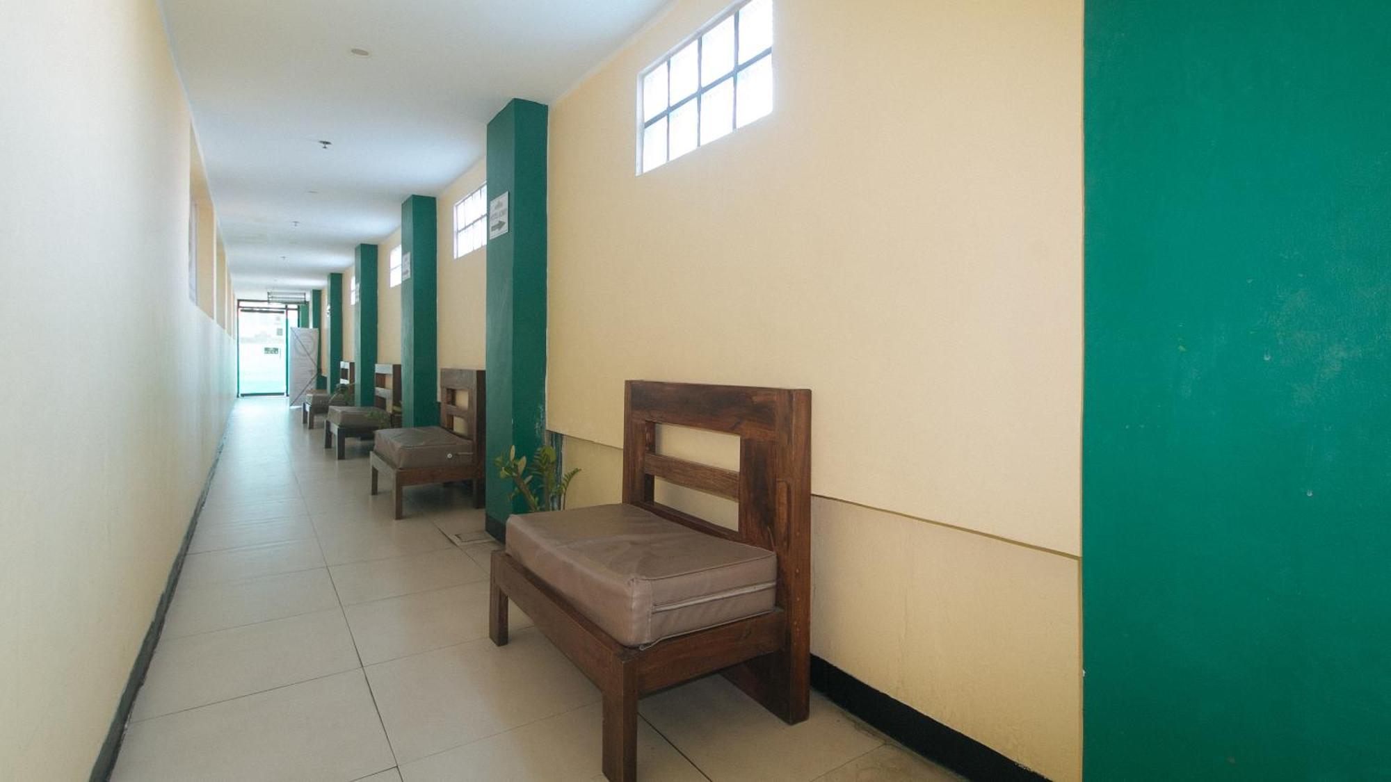 Reddoorz At Ranchotel Alabang Muntinlupa City Bagian luar foto